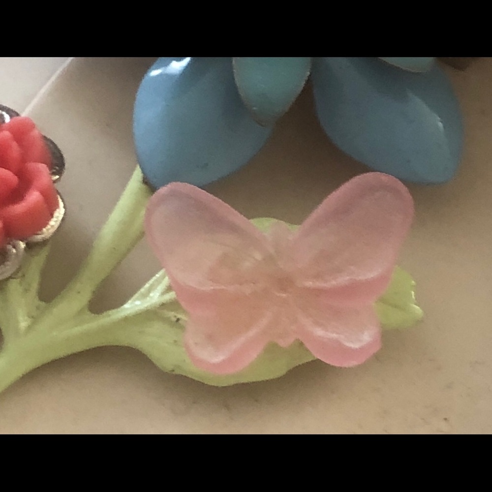 Blue brooch flower 🌸 pink butterfly 🦋 ladybug 🐞 - Picture 9 of 10